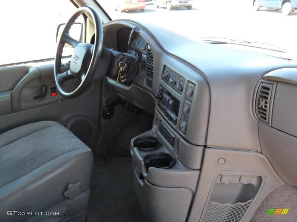 2001 Astro Passenger Van - Dark Forest Green Metallic / Pewter photo #19