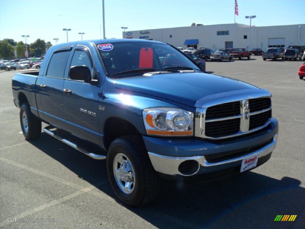 2006 Ram 1500 SLT Mega Cab 4x4 - Atlantic Blue Pearl / Medium Slate Gray photo #6