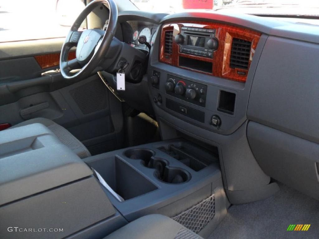 2006 Ram 1500 SLT Mega Cab 4x4 - Atlantic Blue Pearl / Medium Slate Gray photo #23