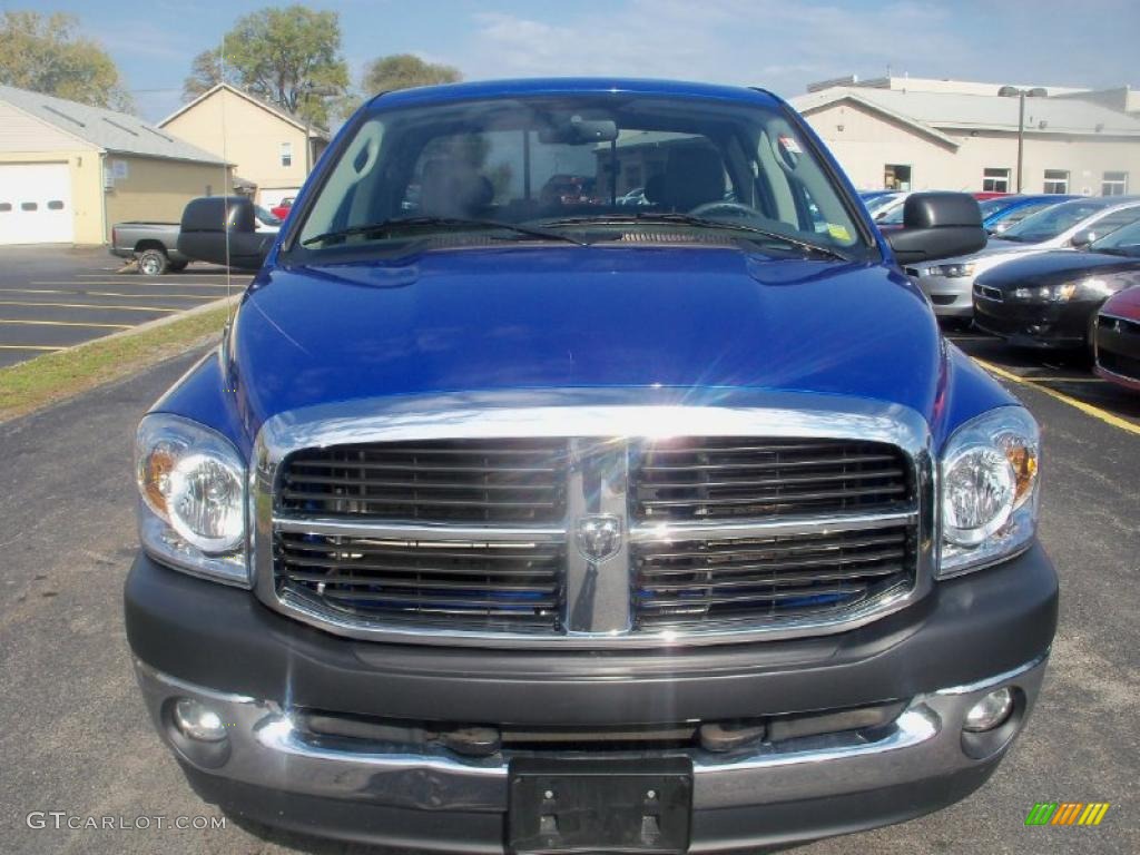 2007 Ram 1500 SLT Quad Cab 4x4 - Electric Blue Pearl / Medium Slate Gray photo #16