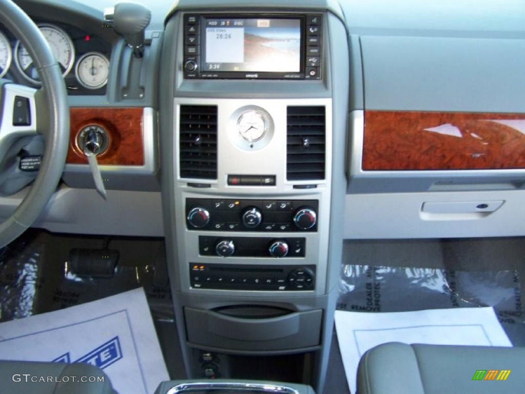 2008 Town & Country Touring Signature Series - Modern Blue Pearlcoat / Medium Slate Gray/Light Shale photo #7