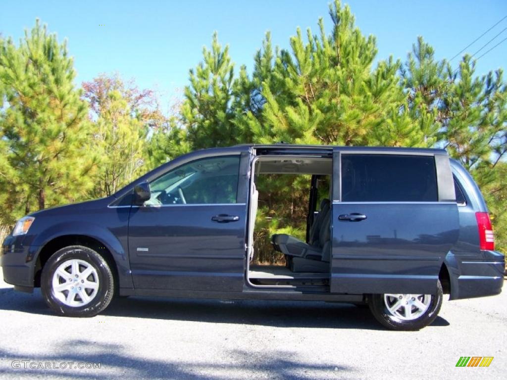 2008 Town & Country Touring Signature Series - Modern Blue Pearlcoat / Medium Slate Gray/Light Shale photo #14