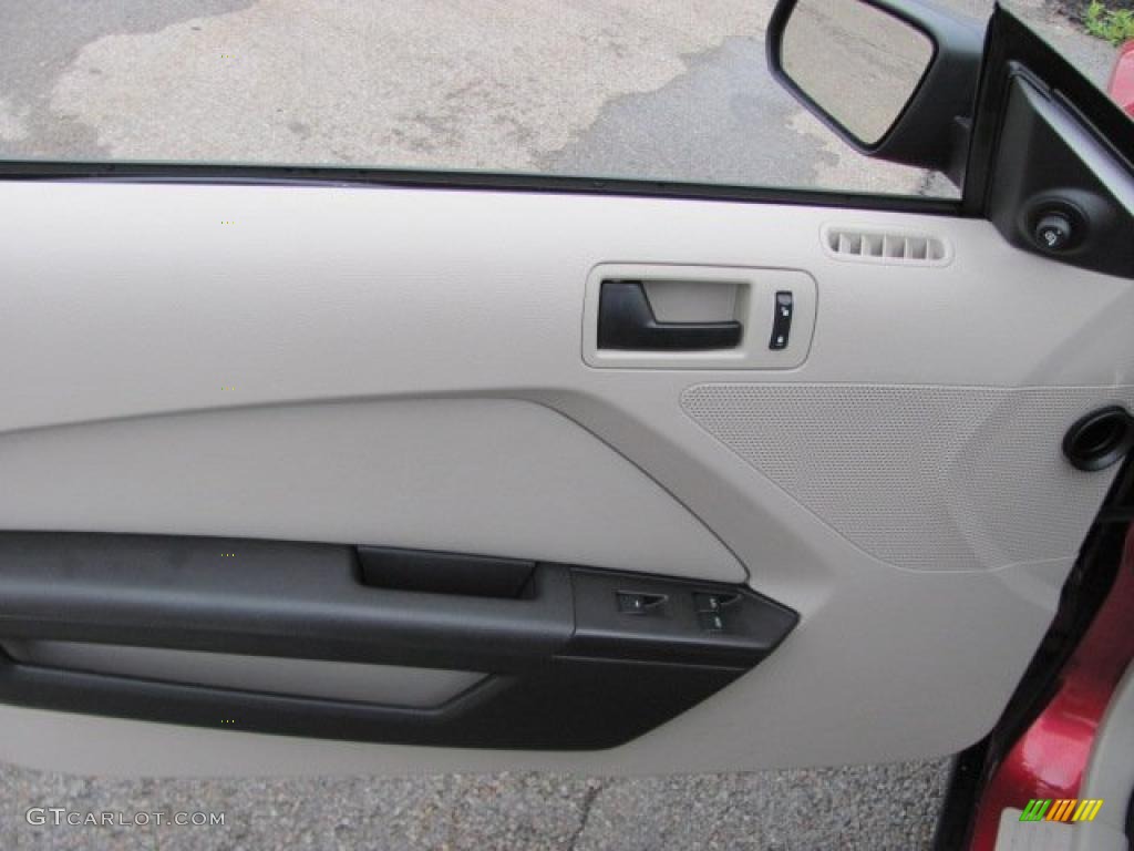2010 Ford Mustang V6 Convertible Stone Door Panel Photo #38645502