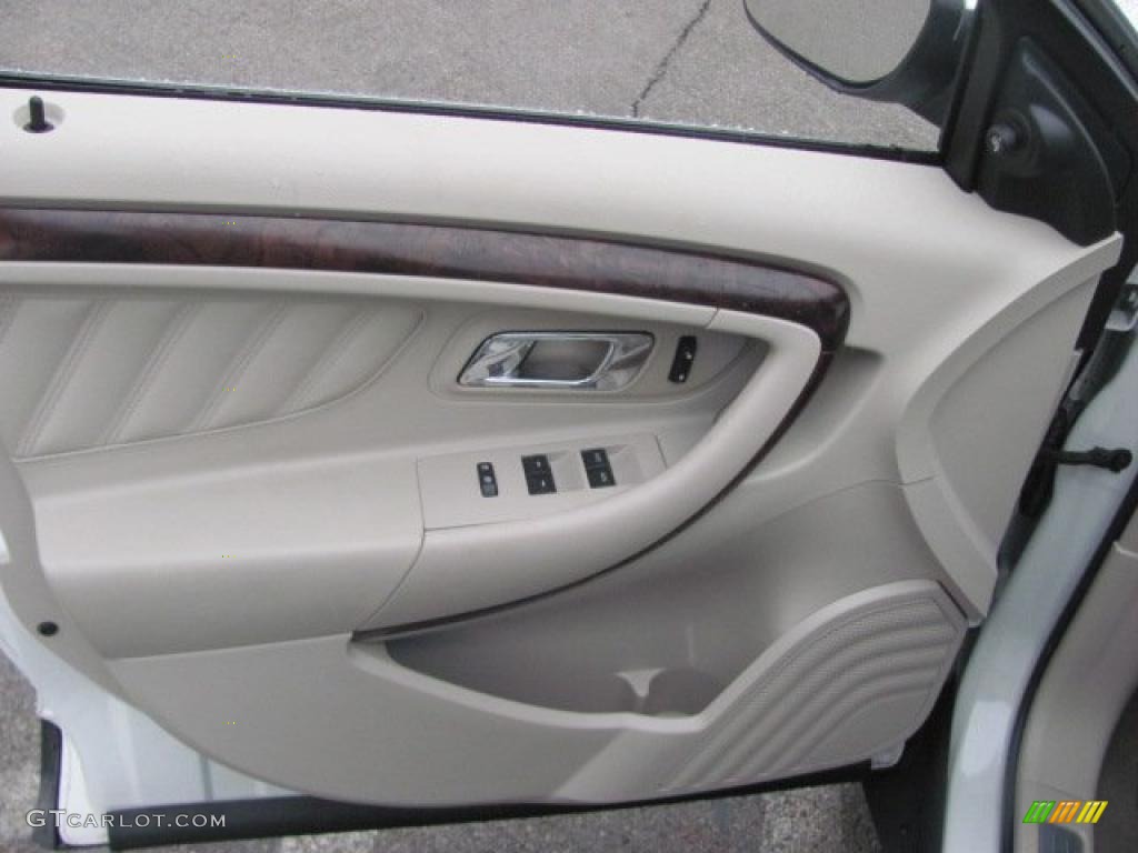 2010 Ford Taurus Limited Light Stone Door Panel Photo #38645914
