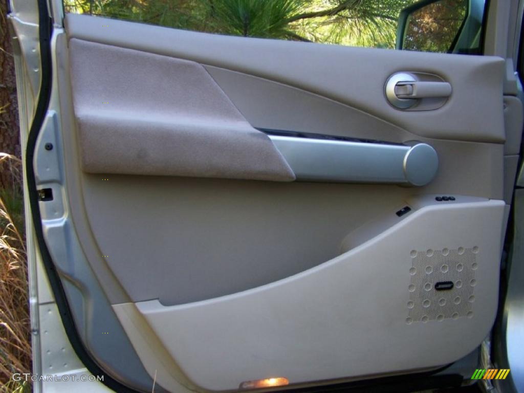 2004 Nissan Quest 3.5 SE Gray Door Panel Photo #38646422