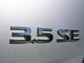 2004 Nissan Quest 3.5 SE Badge and Logo Photo