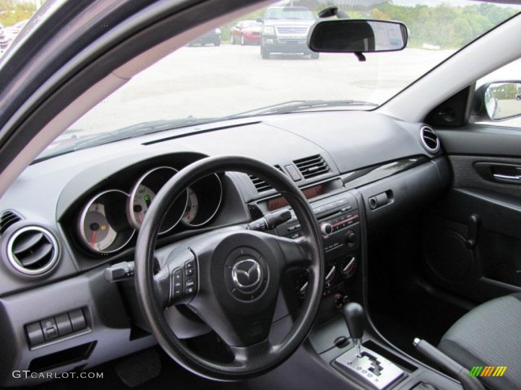 2009 Mazda MAZDA3 i Sport Sedan Dashboard Photos