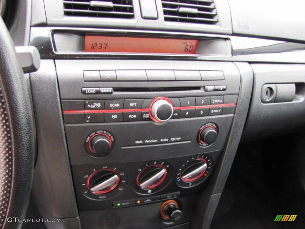 2009 Mazda MAZDA3 i Sport Sedan Controls Photo #38646790