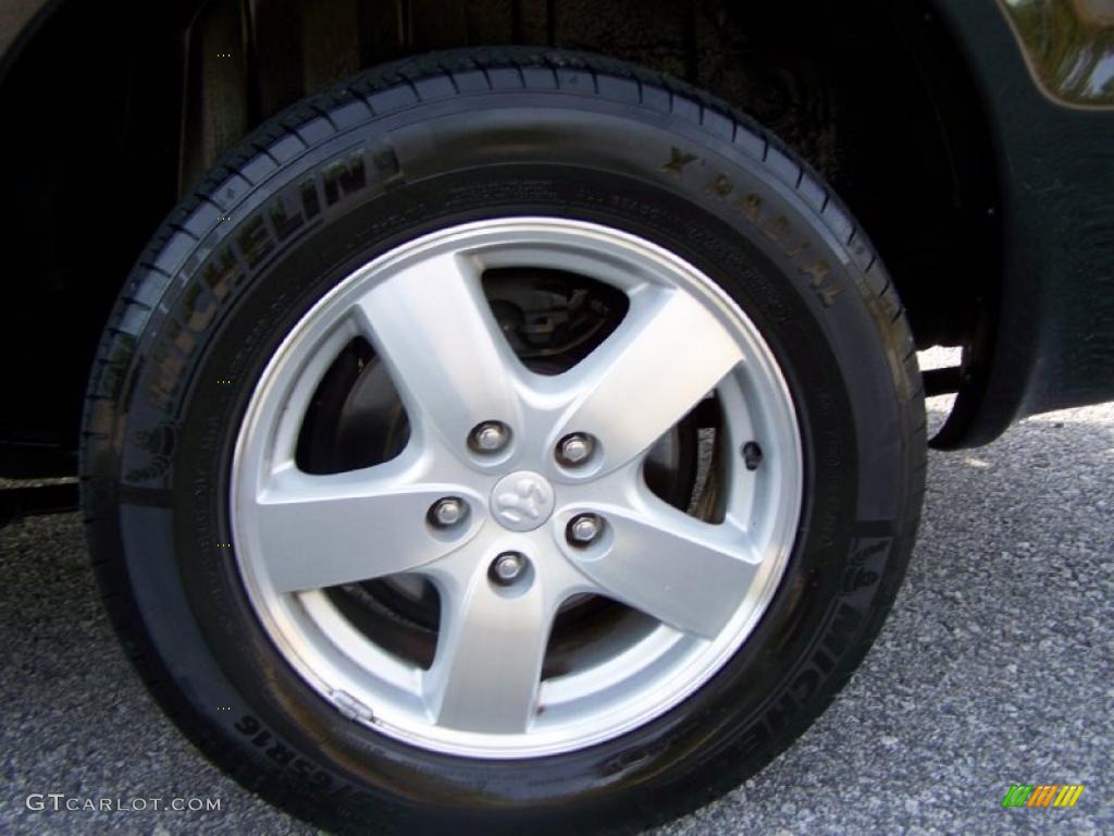 2005 Dodge Grand Caravan SXT Wheel Photo #38646858