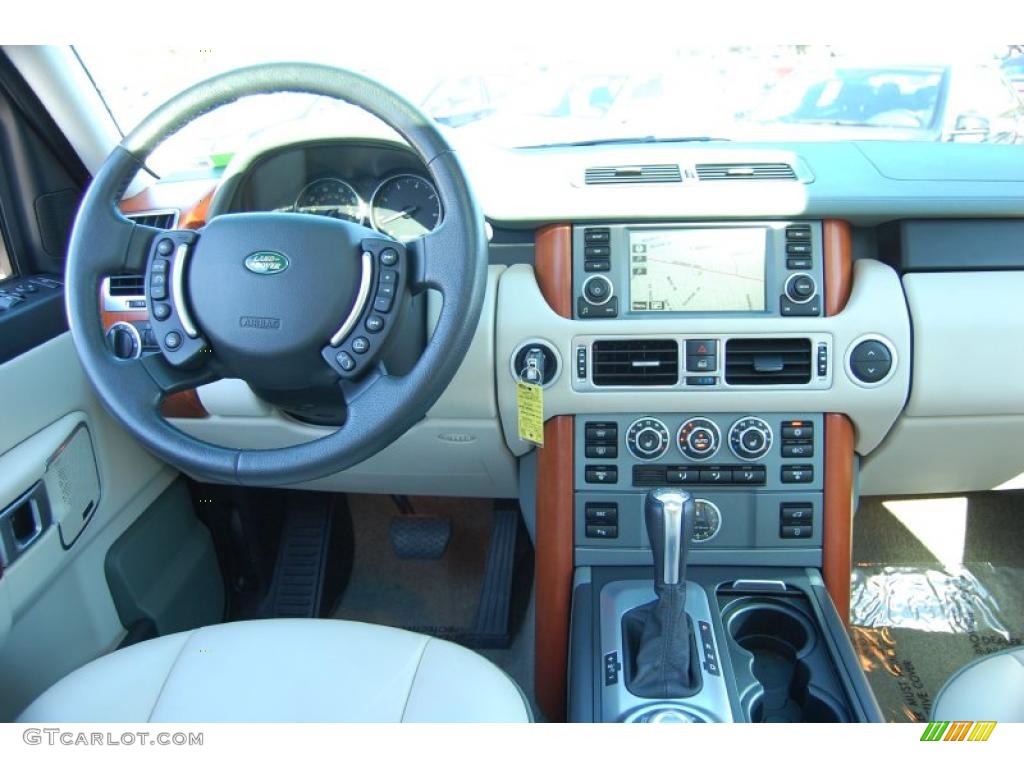 2008 Land Rover Range Rover V8 HSE Ivory Dashboard Photo #38648582