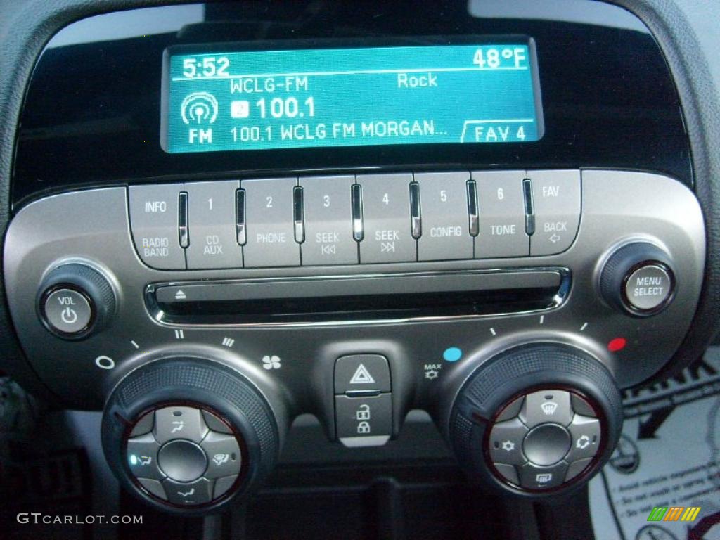 2010 Chevrolet Camaro LT/RS Coupe Controls Photo #38649406