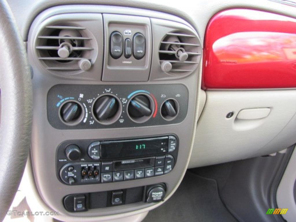 2001 Chrysler PT Cruiser Standard PT Cruiser Model Controls Photo #38649430