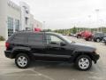 Black - Grand Cherokee Laredo 4x4 Photo No. 2