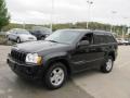 Black - Grand Cherokee Laredo 4x4 Photo No. 5