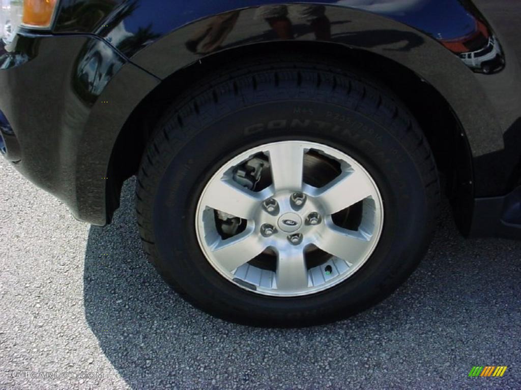 2008 Ford Escape Limited Wheel Photos
