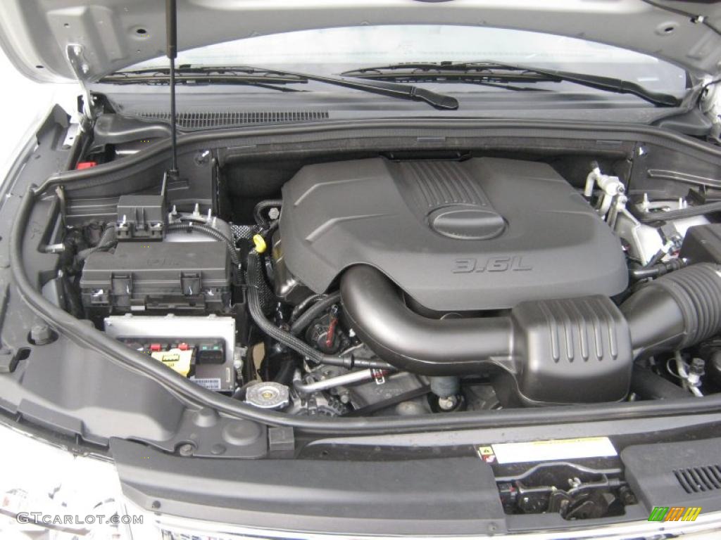 2011 Jeep Grand Cherokee Laredo X Package 3.6 Liter DOHC 24-Valve VVT V6 Engine Photo #38651642