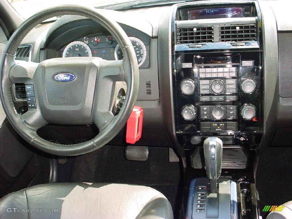 2008 Ford Escape Limited Controls Photos