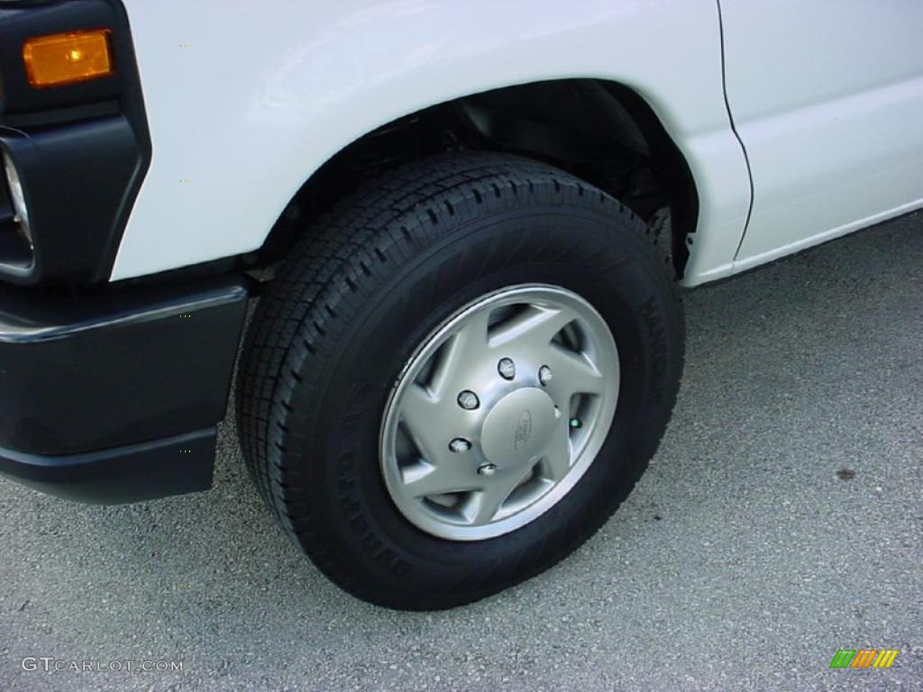2010 Ford E Series Van E250 Cargo Wheel Photo #38653834