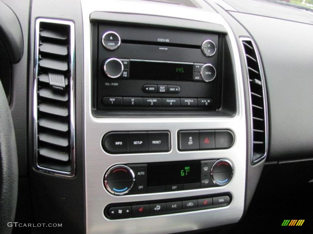 2008 Ford Edge Limited AWD Controls Photo #38653986