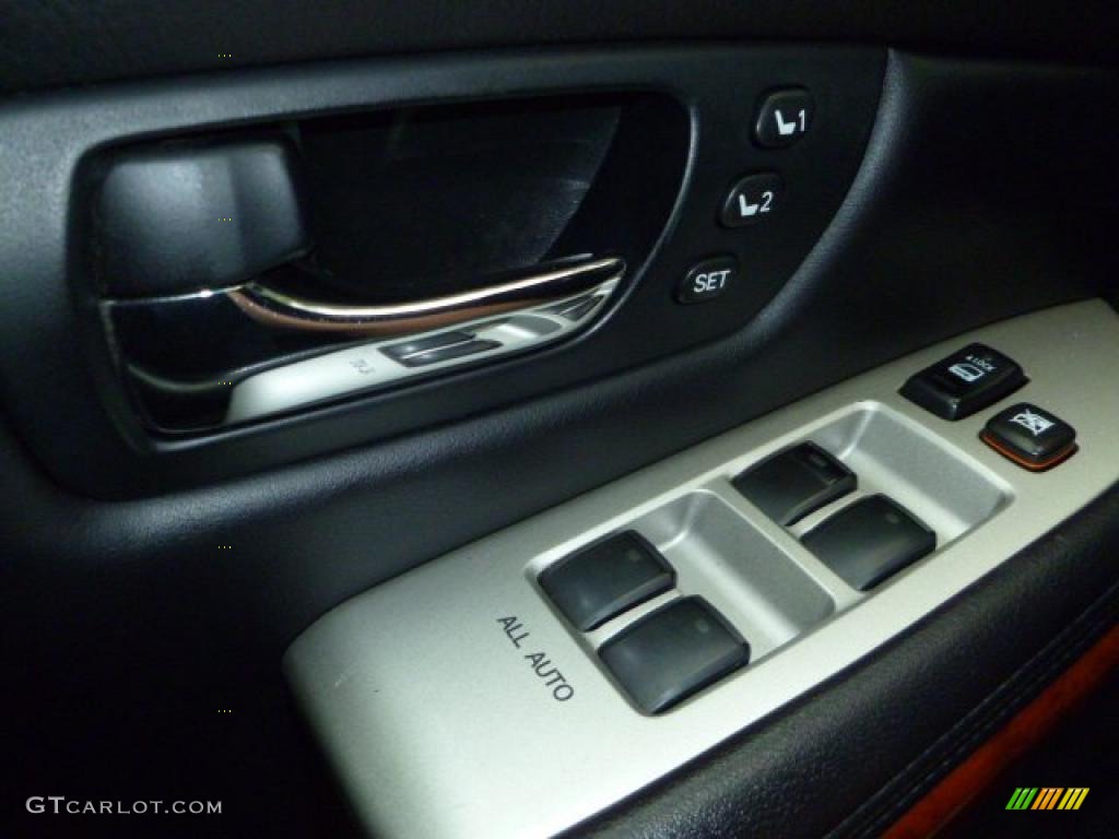 2005 Lexus RX 330 AWD Controls Photo #38654198