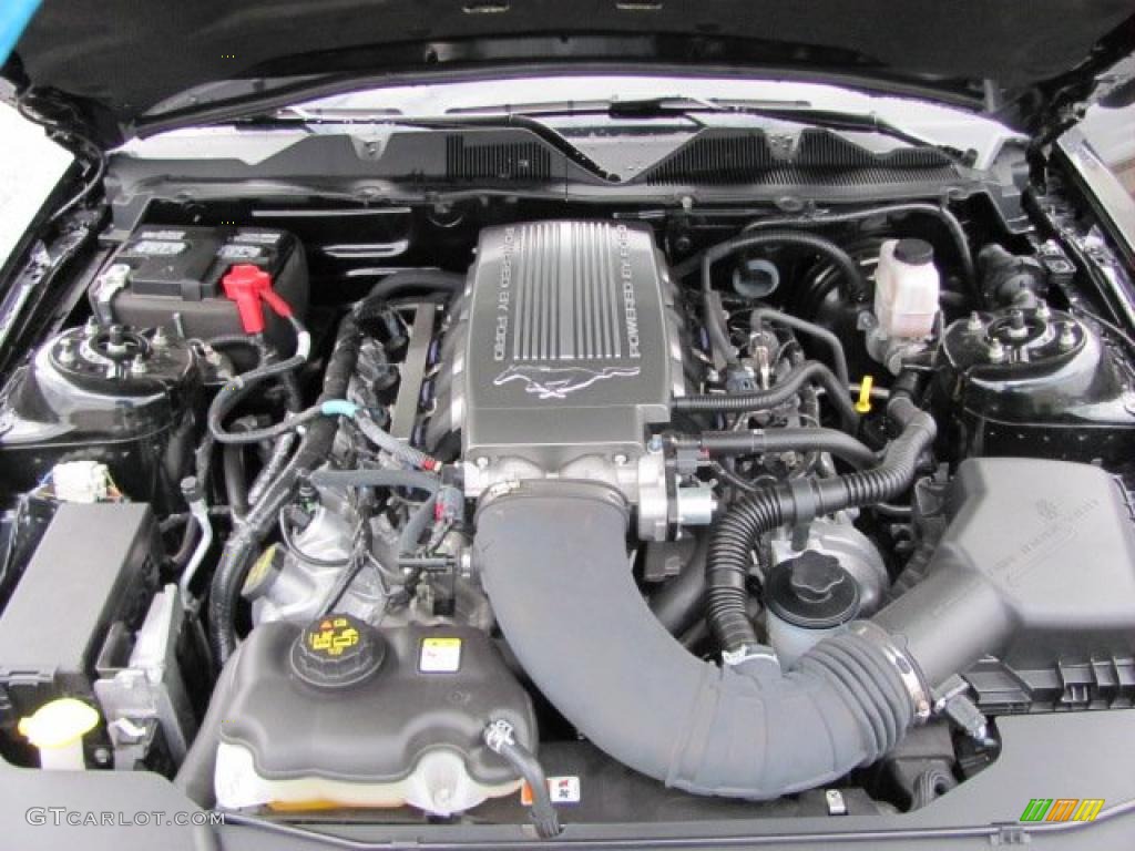 2010 Ford Mustang GT Coupe 4.6 Liter SOHC 24-Valve VVT V8 Engine Photo #38654682