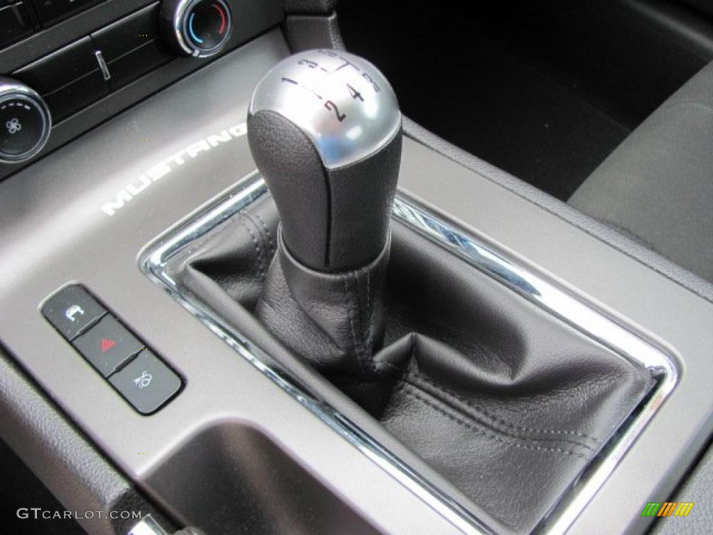 2010 Ford Mustang GT Coupe 5 Speed Manual Transmission Photo #38654778