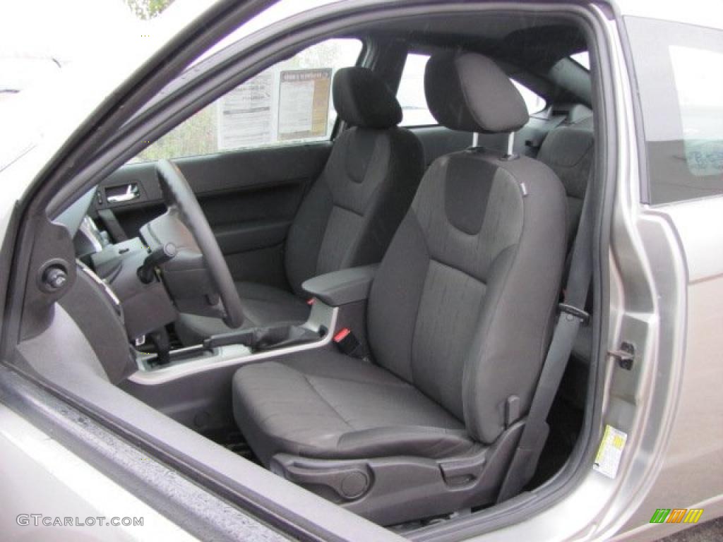 Charcoal Black Interior 2008 Ford Focus SE Coupe Photo #38656390