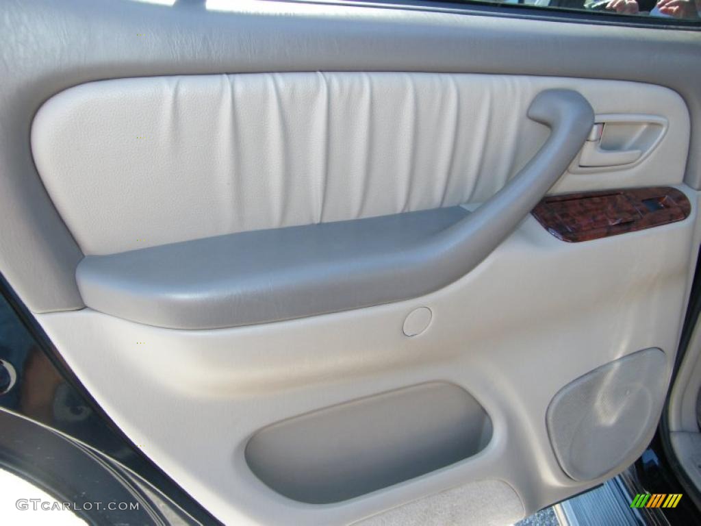 2005 Toyota Sequoia Limited 4WD Taupe Door Panel Photo #38656654