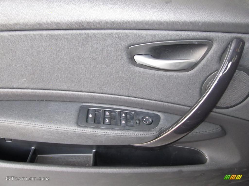 2009 BMW 1 Series 128i Convertible Black Door Panel Photo #38657090