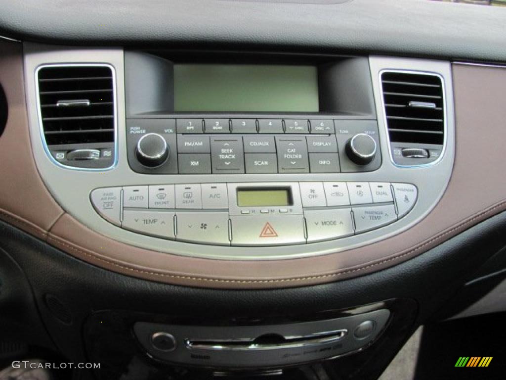 2009 Hyundai Genesis 3.8 Sedan Controls Photo #38660326