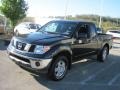 Super Black - Frontier SE King Cab 4x4 Photo No. 4
