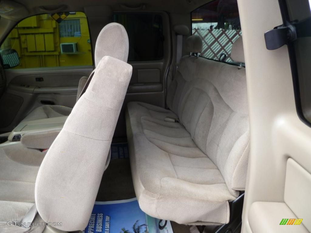 Neutral Interior 2002 GMC Sierra 1500 SLE Extended Cab Photo #38662230