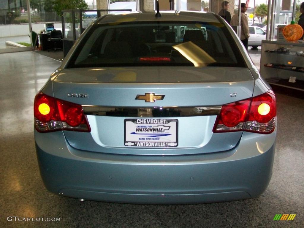 2011 Cruze LT - Ice Blue Metallic / Jet Black photo #4