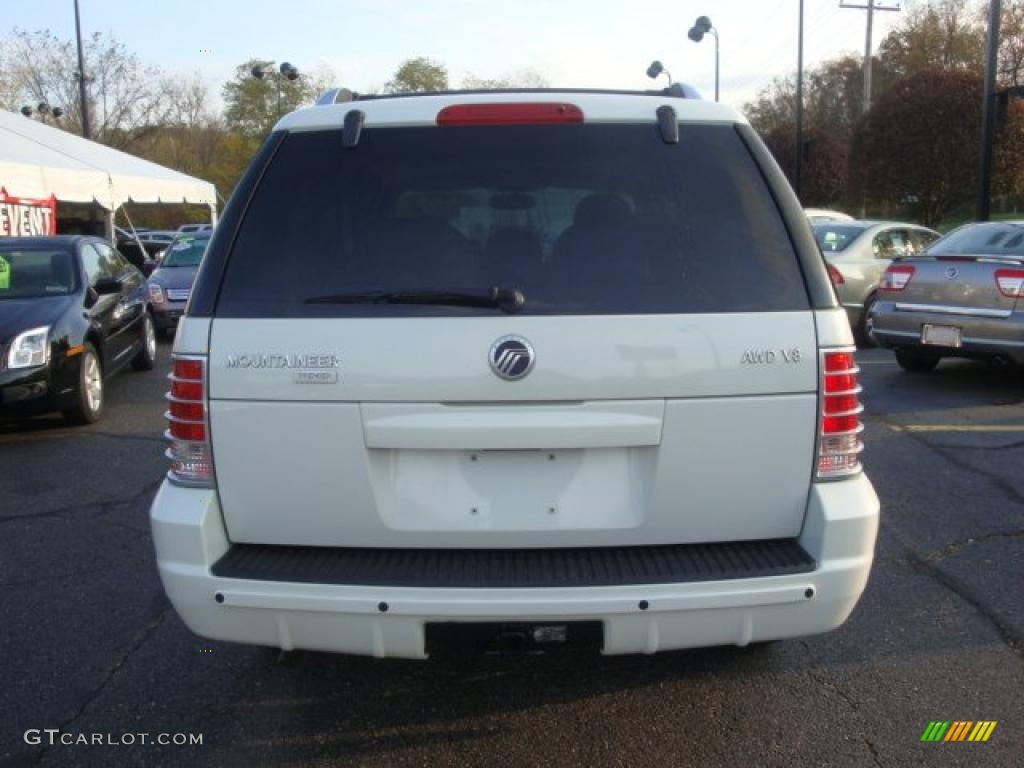 2004 Mountaineer V8 Premier AWD - Ceramic White Pearl / Medium Dark Parchment photo #3