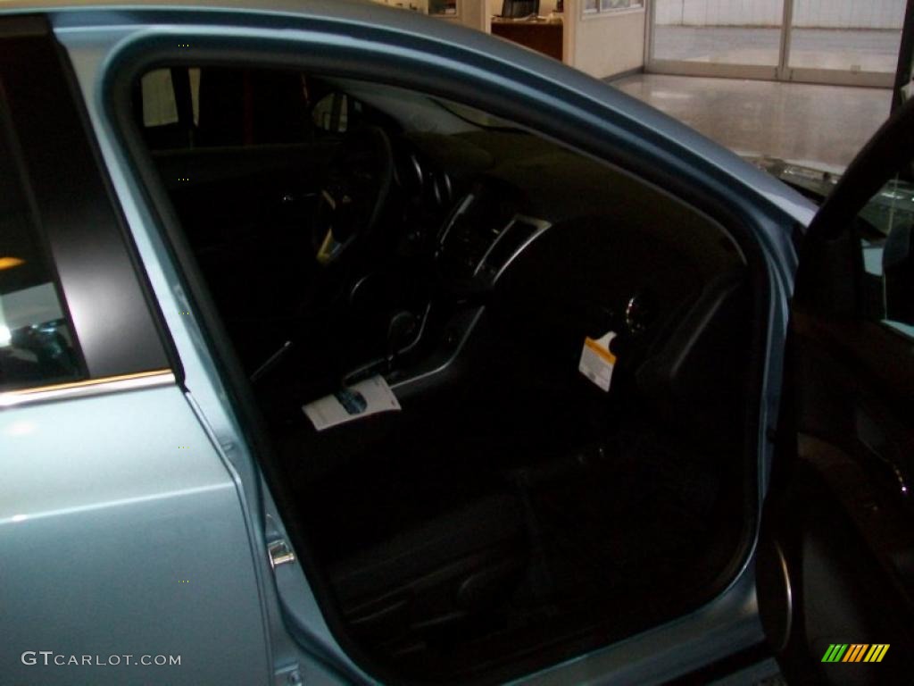 2011 Cruze LT - Ice Blue Metallic / Jet Black photo #20