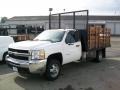 Summit White - Silverado 3500HD Work Truck Regular Cab 4x4 Chassis Photo No. 2