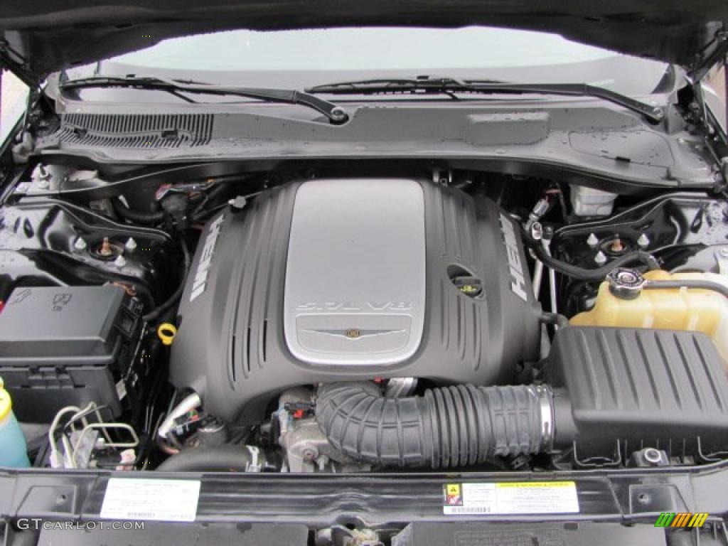 2008 Chrysler 300 C HEMI 5.7 Liter HEMI OHV 16-Valve VVT MDS V8 Engine Photo #38665234