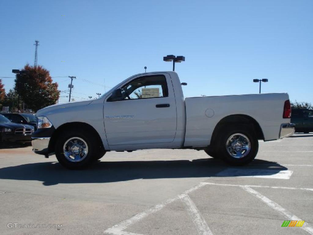 2011 Ram 1500 ST Regular Cab - Bright White / Dark Slate Gray/Medium Graystone photo #6