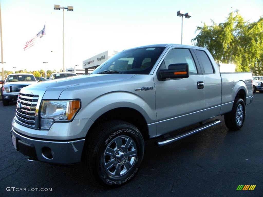 2010 F150 XLT SuperCab 4x4 - Ingot Silver Metallic / Medium Stone photo #6