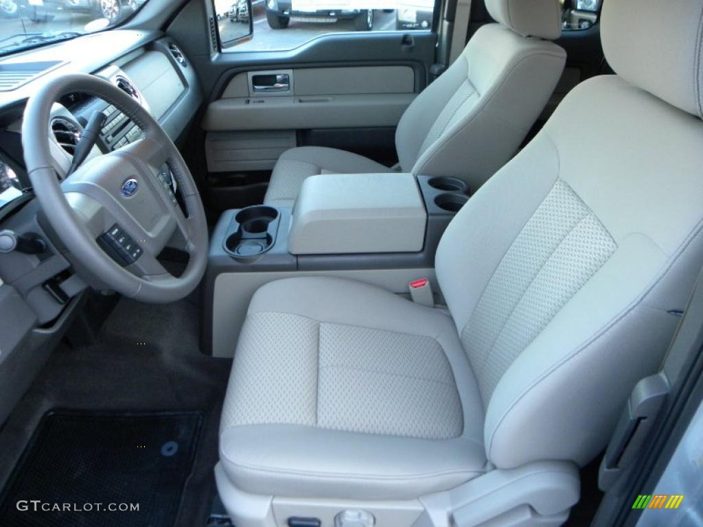 Medium Stone Interior 2010 Ford F150 XLT SuperCab 4x4 Photo #38666190