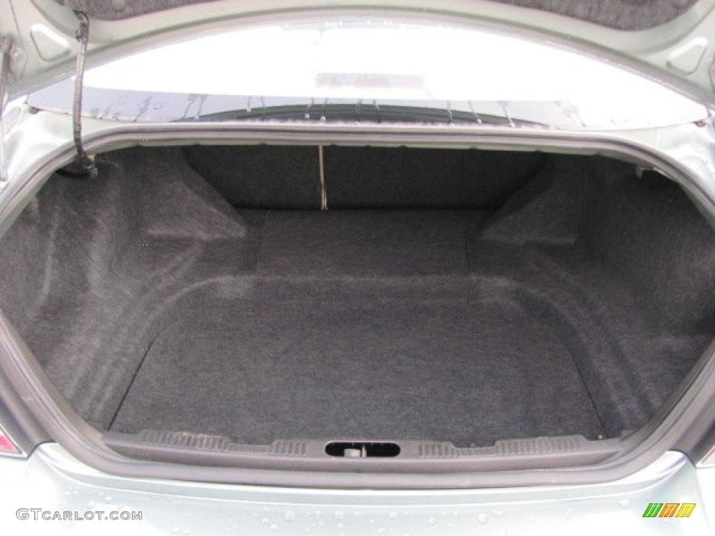 2008 Ford Taurus SEL Trunk Photo #38666202