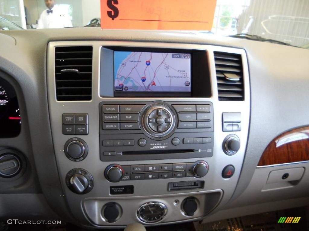 2010 Infiniti QX 56 4WD Navigation Photo #38667026