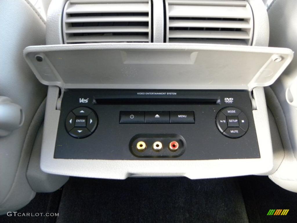 2006 Jeep Commander Limited Controls Photo #38667462