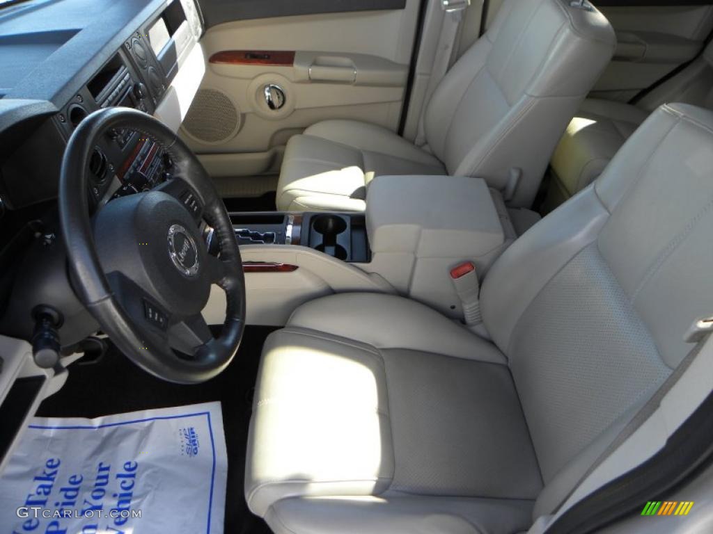 Dark Slate Gray/Light Graystone Interior 2006 Jeep Commander Limited Photo #38667494