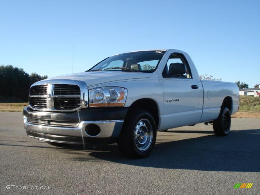 2006 Ram 1500 ST Regular Cab - Bright White / Medium Slate Gray photo #7