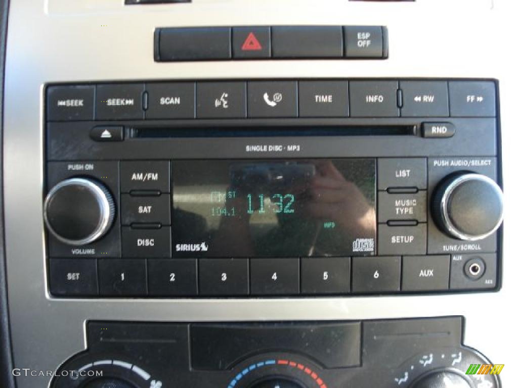 2008 Charger SE - Stone White / Dark Slate Gray photo #22