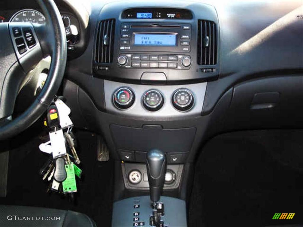 2009 Elantra SE Sedan - Purple Rain / Black photo #12