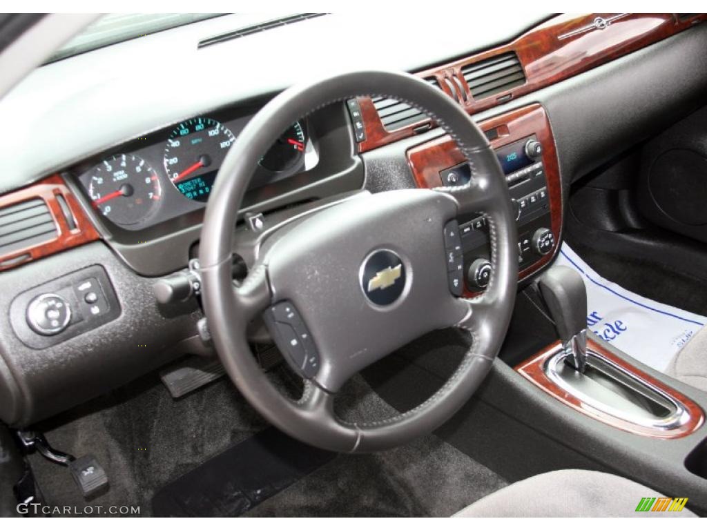 2010 Chevrolet Impala LT Ebony Dashboard Photo #38672395