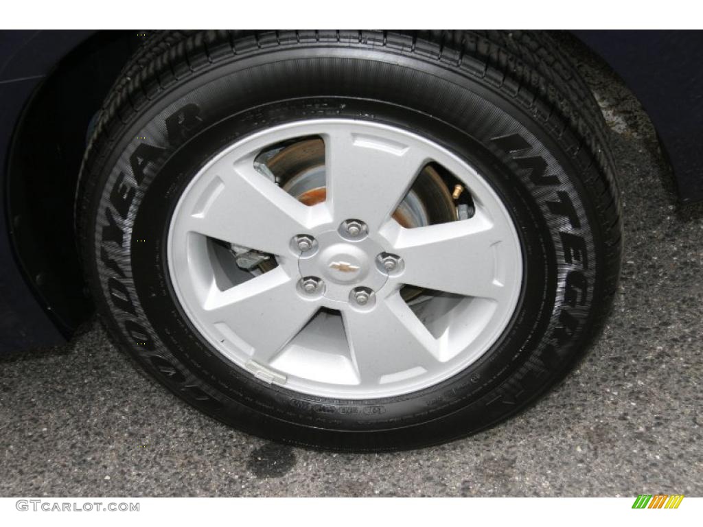 2010 Chevrolet Impala LT Wheel Photo #38672507