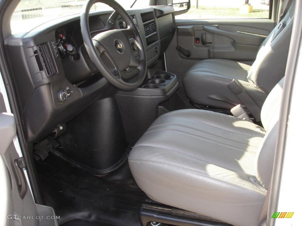 Medium Pewter Interior 2010 Chevrolet Express 2500 Work Van Photo #38675762